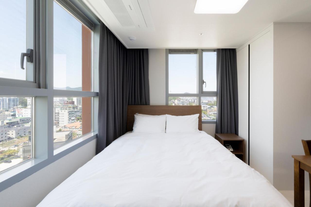 Donghae Oceancity Residence Hotel Exterior foto