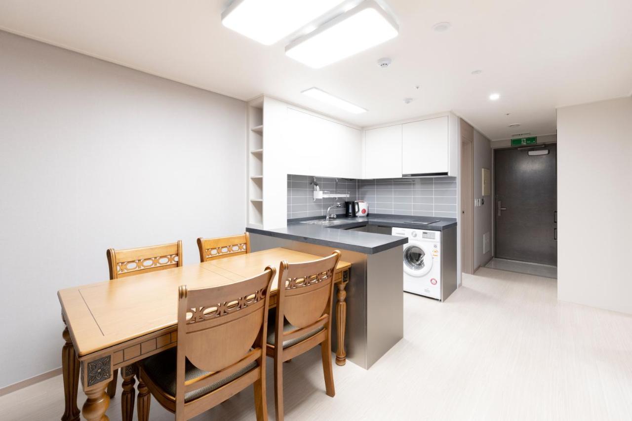 Donghae Oceancity Residence Hotel Exterior foto