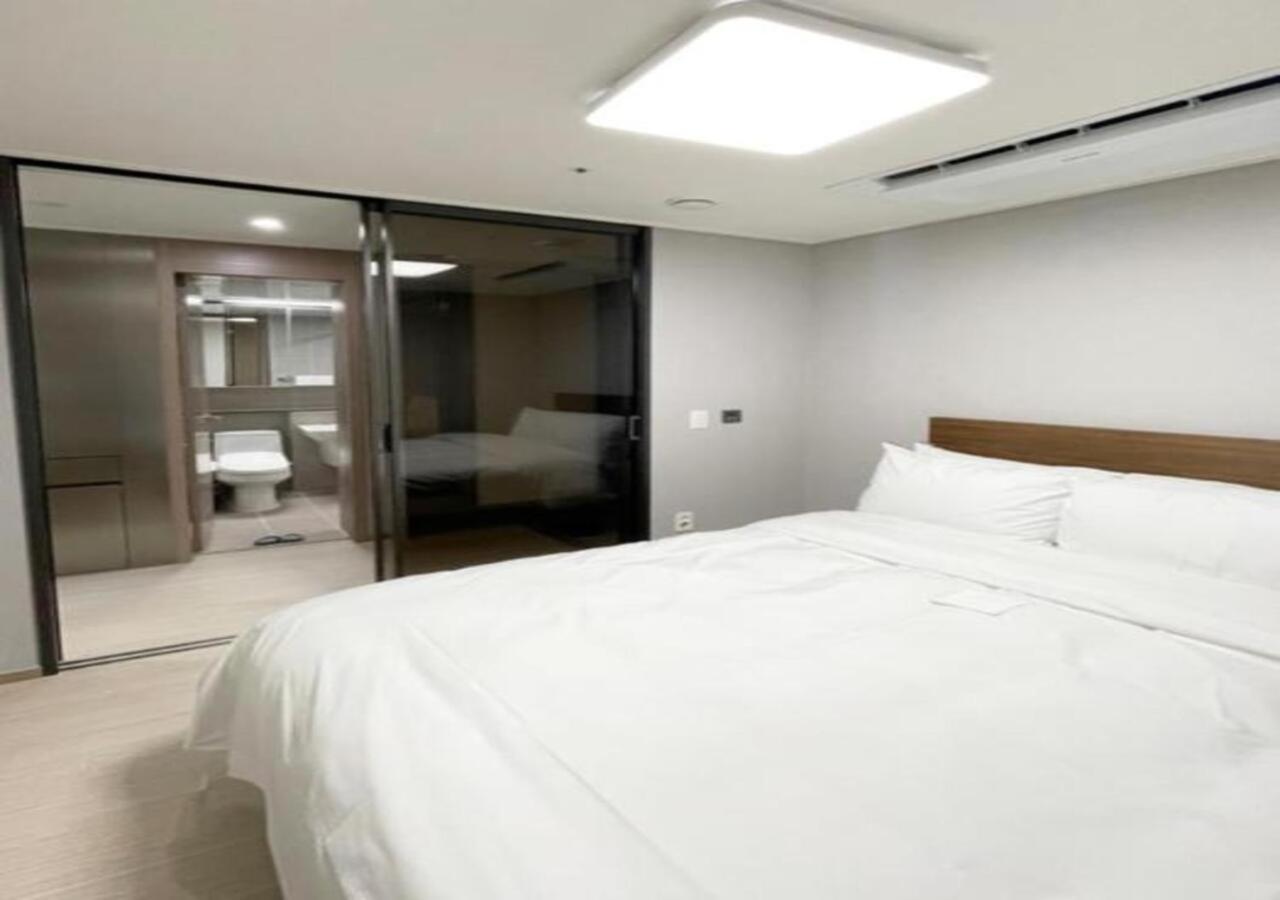 Donghae Oceancity Residence Hotel Exterior foto